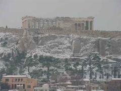 Auch in Athen fielen ein paar Schneeflocken.