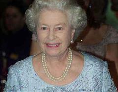 Die Queen verlegt ihre Gartenparty auf den 28. Juli.
