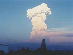Der Popocatepetl während einer Eruption im Jahr 2001.
