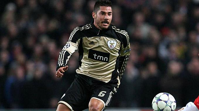 Javi Garcia kommt von Benfica Lissabon.