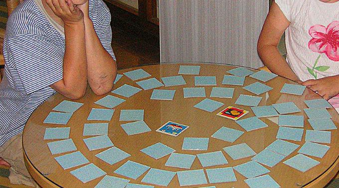 Ravensburger vertreibt ein sehr populäres Erinnerungs-Spiel, das Memory heisst. (Symbolbild)
